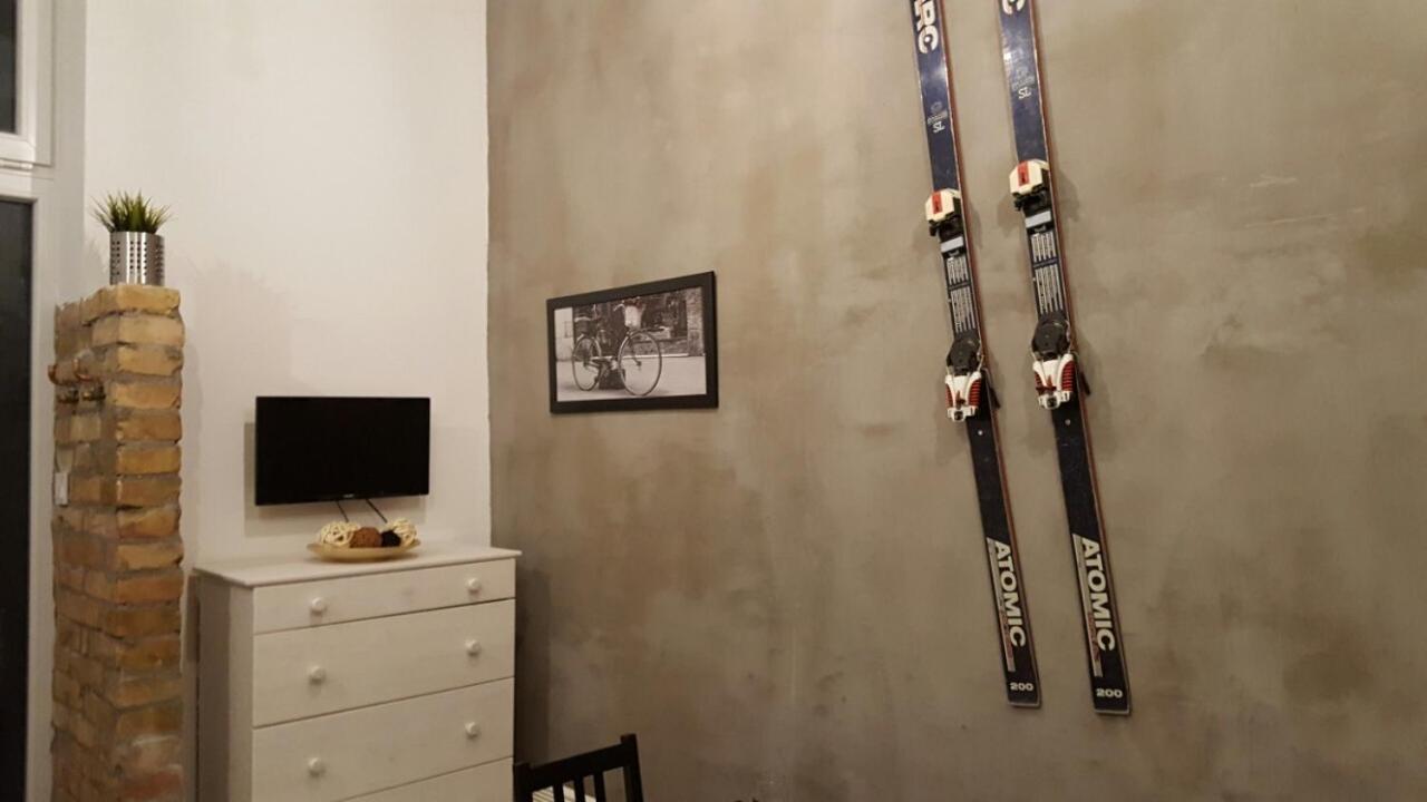 K10 A Kazinczy Apartment Будапеща Екстериор снимка